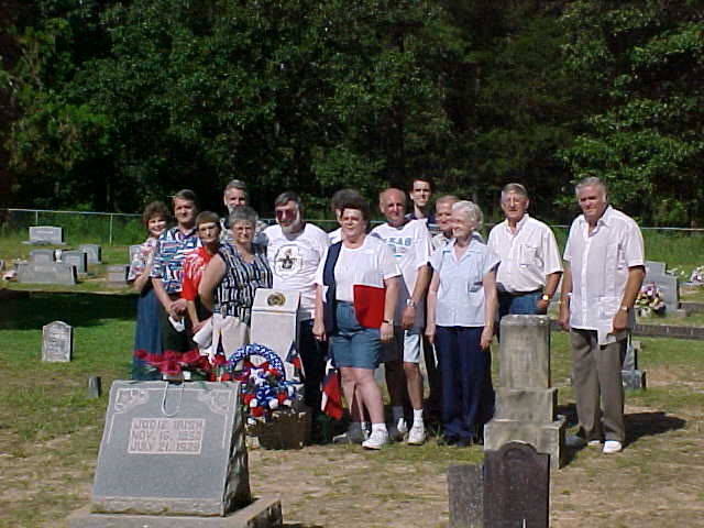 Reunion6.jpg.jpg (51186 bytes)