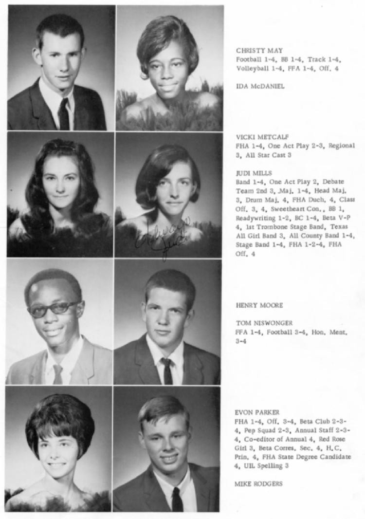 1969Students2b.JPG (76009 bytes)