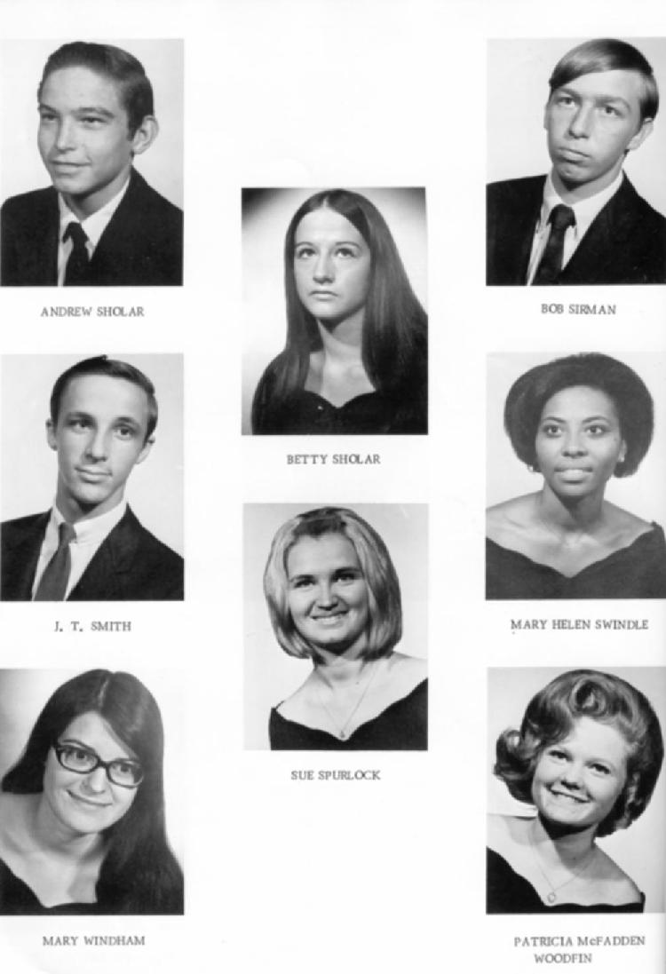 1971Students3.JPG (64219 bytes)