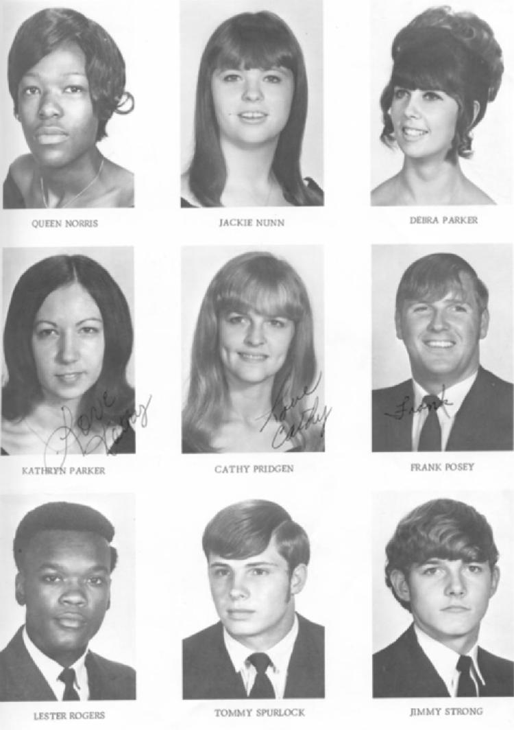 1972Students2b.JPG (63579 bytes)