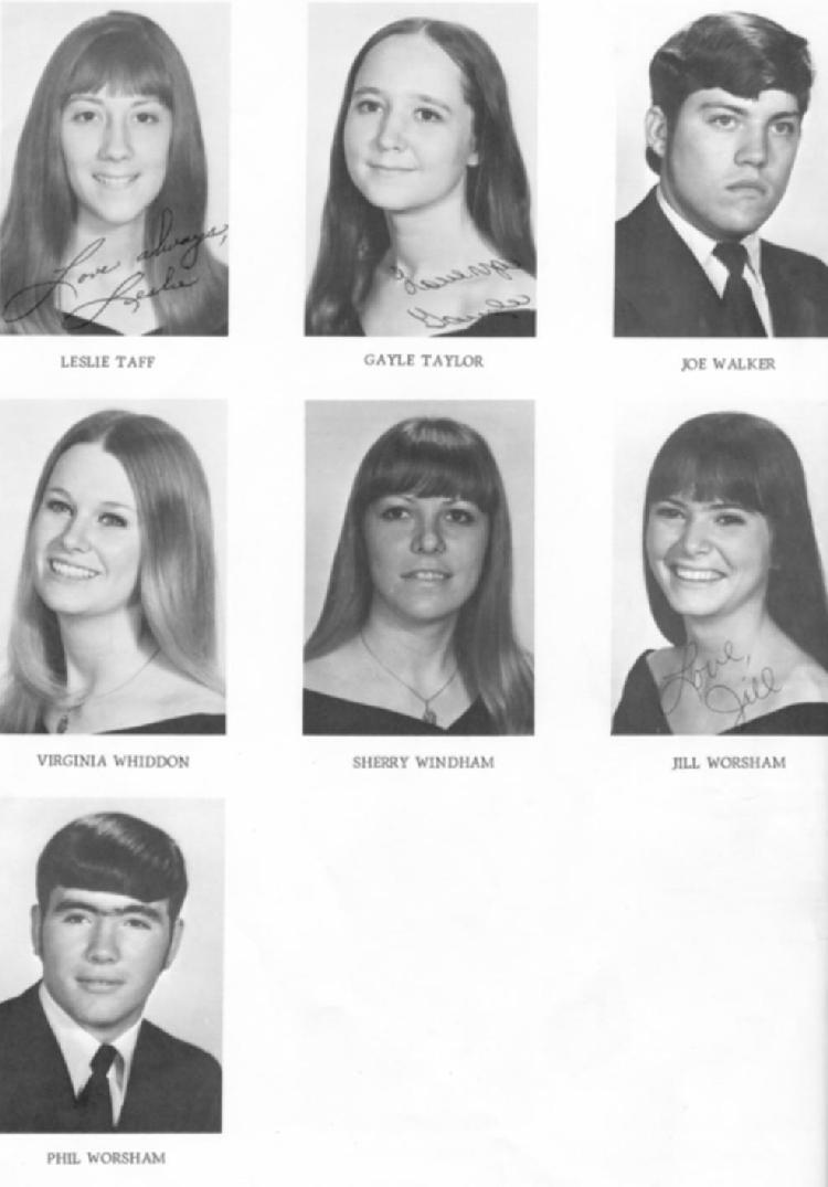 1972Students3.JPG (55212 bytes)