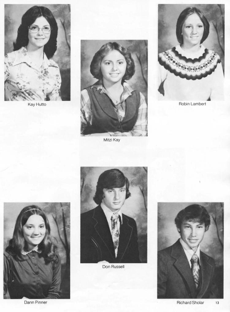 1979JStudents3a.JPG (74823 bytes)