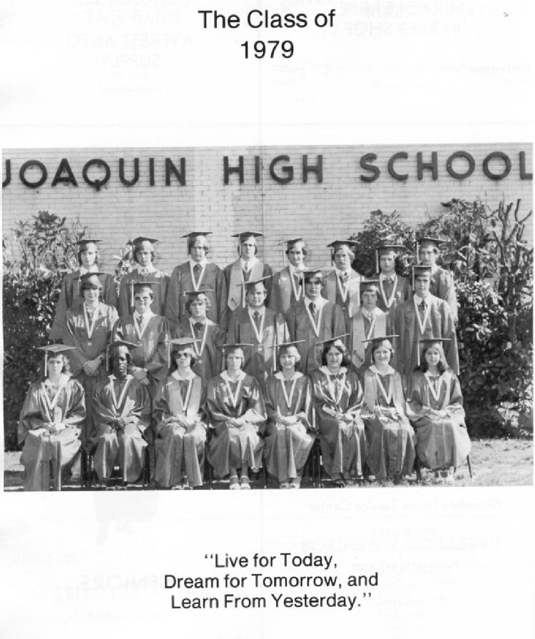 1979JStudents4.JPG (89597 bytes)