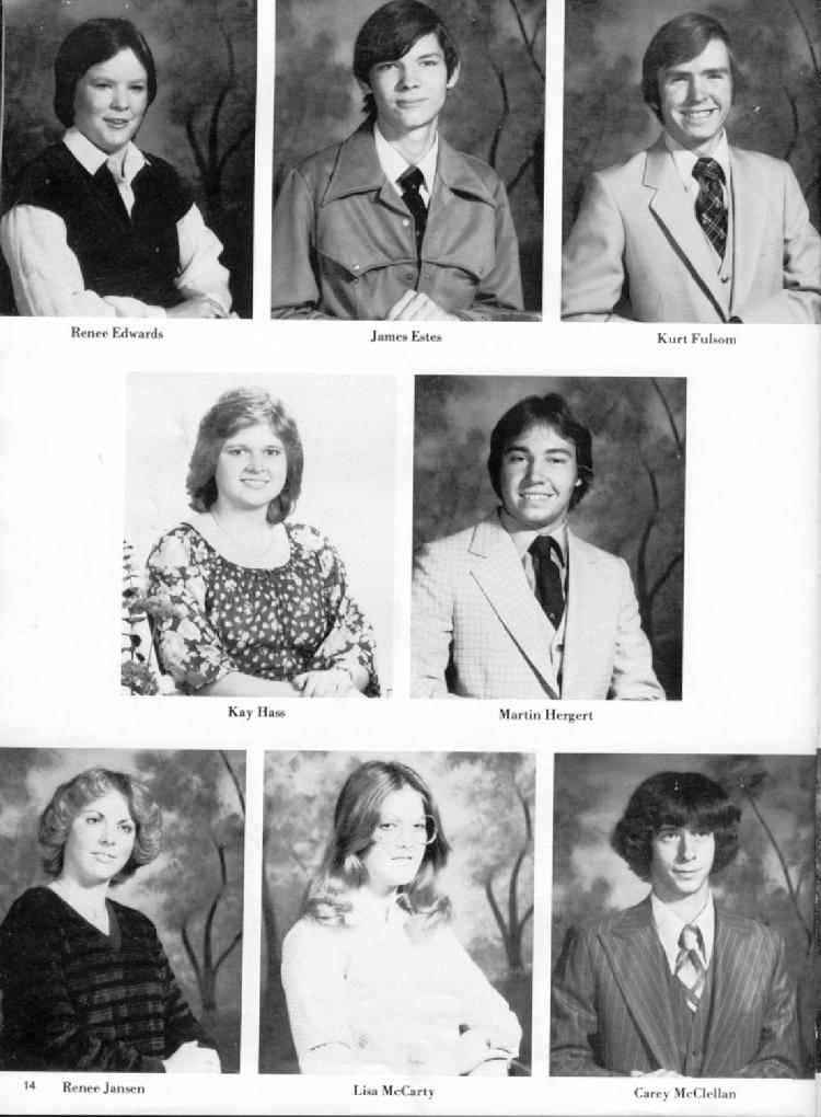 1981JStudents2b.JPG (98432 bytes)