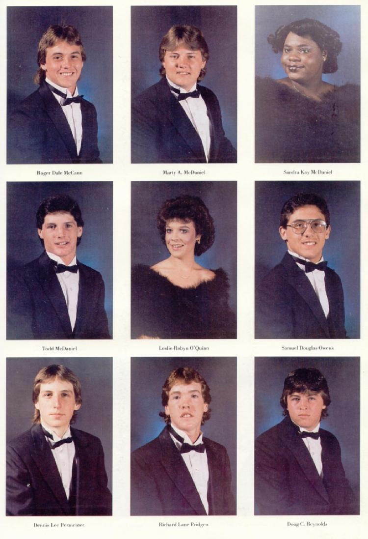 1986JStudents3a.JPG (98008 bytes)