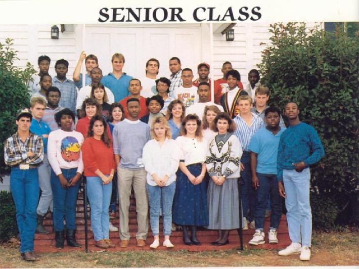 1989SStudents1a.jpg (74981 bytes)